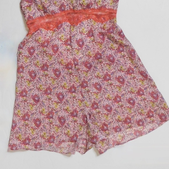 NWT!! Anthropologie FLOREAT Juniper Sleep Romper Floral Lace Paisley Lacey Small - Picture 6 of 15